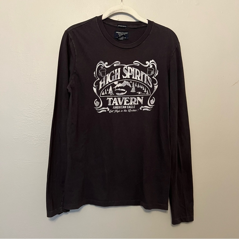 Men’s‎ American Eagle Long Sleeve Graphic Print TShirt High Tavern Small
